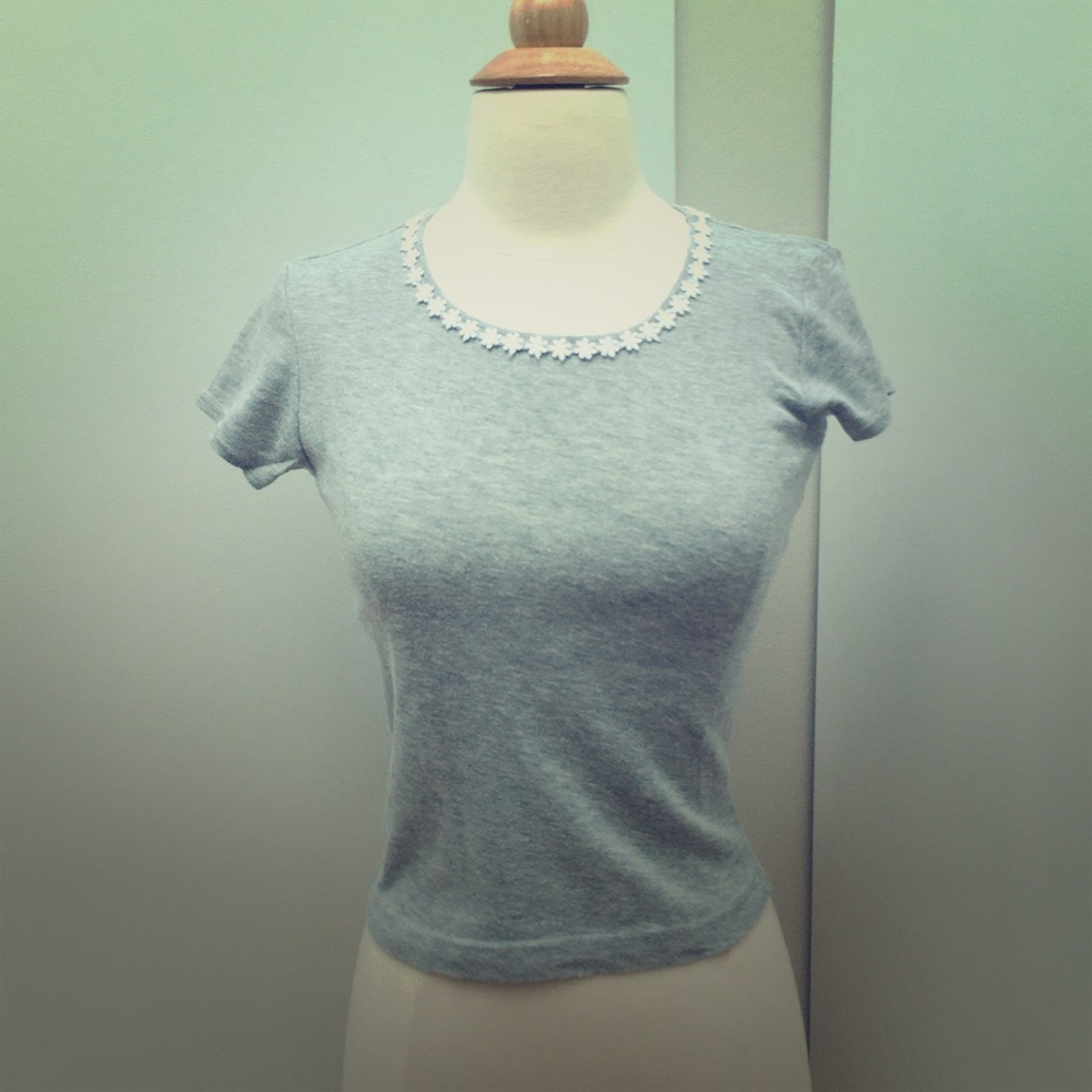 Gray t-shirt